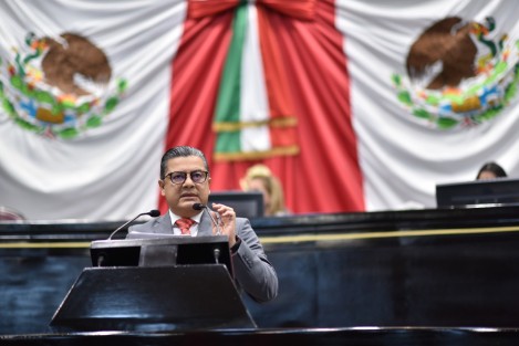 En su posicionamiento, por el Grupo Legislativo del Partido Revolucionario Institucional (PRI), el diputado Marlon Eduardo Ramírez Marín subrayó que en esta Ley de Ingresos no se tiene previsto todos los ingresos propios del estado y deja fuera el tema de la inflación.