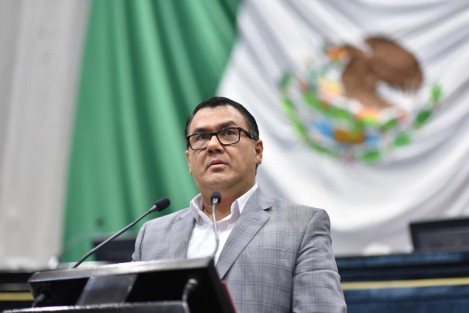 Por el Grupo Legislativo del Partido Acción Nacional (PAN), el diputado Othón Hernández Candanedo refirió el incremento del monto total del presupuesto de egresos y sus probables causas y lo consideró insuficiente para los rubros de salud, seguridad, economía y educación, enfatizando las exigencias derivadas de la pandemia por Covid-19.