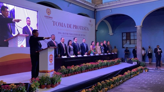 En este día, de relevos en las administraciones municipales del Estado de Veracruz, el ingeniero Raymundo Andrade Rivera rindió protesta como presidente municipal de Coatepec para el periodo 2022-2025.