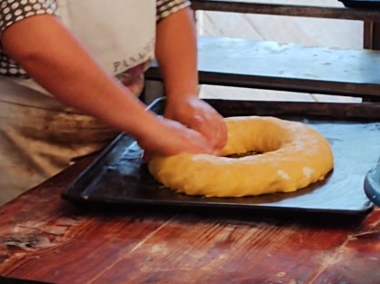 Panaderos de Xico esperan que este Día de Reyes sus ventas de Roscas se incrementen con respecto al año pasado, que aunque no fueron malas, sí hubo una disminución por la pandemia. 