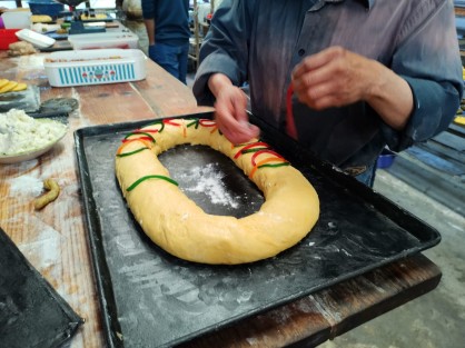 Panaderos de Xico esperan que este Día de Reyes sus ventas de Roscas se incrementen con respecto al año pasado, que aunque no fueron malas, sí hubo una disminución por la pandemia. 