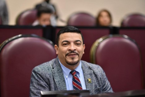 

La LXVI Legislatura de Veracruz se declara lista para atender las comparecencias de los organismos autónomos del Estado, aseguró el presidente de la Junta de Coordinación Política (Jucopo), diputado Juan Javier Gómez Cazarín.