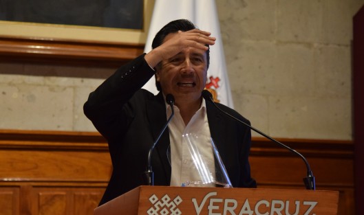  El gobernador Cuitláhuac García Jiménez aseveró que no habrá impunidad en el homicidio del comunicador José Luis Gamboa Arenas y se dará con el o los presuntos responsables de este caso.
