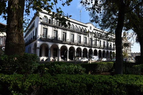  Con el propósito de contar con un organismo auxiliar del Ayuntamiento para la planeación, programación, seguimiento, control y evaluación de las obras y acciones a realizar con el Fondo de Aportaciones para la lnfraestructura Social Municipal y de las Demarcaciones Territoriales del Distrito Federal (FISM-DF), el Gobierno Municipal convoca a la elección de consejeros comunitarios para integrar el Consejo de Desarrollo Municipal (CDM).