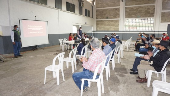  Productores del municipio de Tlapacoyan recibieron una importante capacitación por parte del personal de la CONAFOR, para dar cumplimiento a las Reglas de Operación 2022 del Programa Apoyos para el Desarrollo Forestal Sustentable.