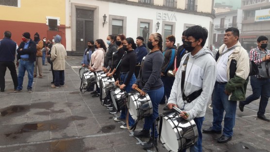 Los integrantes del Movimiento Ciudadano Independiente (Moci) protestaron para exigir que se cancelen los permisos a las operadoras de agua en la zona conurbada de Veracruz-Boca del Río-Medellín. 