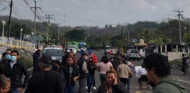 Señalaron que en el lugar donde pretenden construir el parque pasan nacimientos de agua, lo que podría generar problemas de desabasto en la comunidad, además, consideran que con el arribo de turistas se contaminará el agua.