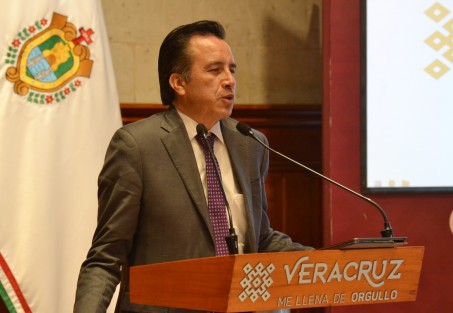 En conferencia de prensa, el gobernador Cuitláhuac García Jiménez mostró las cifras de incidencia delictiva general durante enero, donde Veracruz se ubica en el lugar 25 a nivel nacional. 