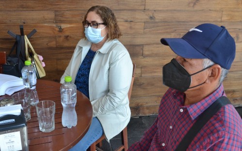La señora Lucia Rivera Flores, acompañada de Gregorio López Narváez, su representante legal, hizo público el fraude del que fue objeto por parte de la empresa Zucarmex, responsabilizando al contador y gerente de campo del Ingenio Mahuixtlán, de ponerla en la situación de una deuda millonaria y la pérdida de su propiedad, mediante un fraude. 