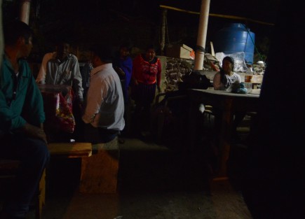 Este primer viernes de marzo son cientos de personas las que trasladan al santuario El Encanto de Búho, en el municipio de Catemaco, buscando ayudada de la señora Francisca,  quienes creen que a las 12 de la noche de este día, se abre un portal y las energías del lugar se prestan para poder curar y pedir favores a las deidades de otras dimensiones.