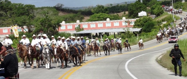 Debido a que en la entidad las cabalgatas son una tradición histórica, el diputado Ramón Díaz Ávila presentó a la Diputación Permanente una propuesta  para la expedición y publicación de Declaratoria de las Cabalgatas como Patrimonio Cultural Inmaterial en el estado de Veracruz.