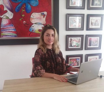 La diputada Maribel Ramírez Topete presentó a la Diputación Permanente una iniciativa que busca reformar la Ley de Acceso de las Mujeres a una Vida Libre de Violencia para el Estado de Veracruz, con la finalidad de crear, implementar y evaluar los Registros Estatal de Deudores Alimentarios y el de Agresores Sexuales.