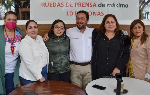 Los diputados de MORENA, Armando Betancourt, Claudia Tello, Dulce María Villegas e Itzel Domínguez, afirmaron que Cuitláhuac García es el mejor Gobernador en la historia de Veracruz, al defenderlo de críticas del senador también morenista Ricardo Monreal.