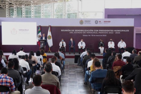  Con la participación de alcaldes y ediles de los 212 municipios del Estado, la Secretaría de Salud y los Servicios de Salud de Veracruz, llevaron a cabo la Reunión de Sensibilización con Presidentes Municipales del Estado de Veracruz periodo 2022-2025.