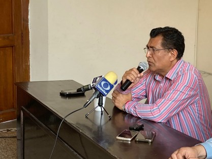  El presidente municipal de Coatepec, Ver., Raymundo Andrade Rivera anunció la conformación de un Centro de Atención de Emergencias, el cual tendrá su sede en las antiguas instalaciones de la Guardia Nacional ubicadas en la carretera Coatepec -Xico; a un lado del edificio del Cuerpo de Bomberos. 
