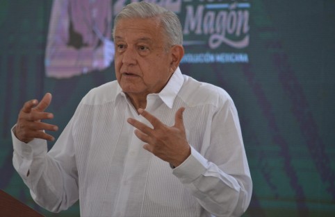 En respuesta a la situación presentada en Actopan sobre los trabajos de la empresa Candelaria Mining, el presidente Andrés Manuel López Obrador aseguró que este Gobierno no ha dado un solo permiso para instalación de mineras. <em>Hemos cumplido y si hay este caso es porque lo dieron otros gobiernos</em>. 