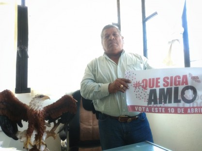 El líder taxista de la organización Miguel Alemán Velasco, Guillermo Celaya de Jesús promueve y apoya la consulta de Revocación de Mandato. <em>Que termine su sexenio y que se quede 6 años más, Andrés Manuel López Obrador como presidente de la República Mexicana</em>, afirmó.