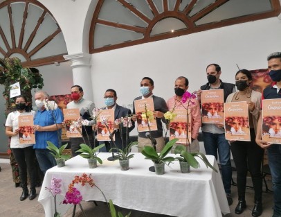 El Festival Internacional de la Orquídea 2022 se llevará a cabo del jueves 7 al viernes 15 de abril en el salón Texin, ubicado en la esquina de la calle de Aldama y Juárez, en horario de 10 hrs. a 20 hrs., contando con dos sedes alternas, la Casa de Cultura de Coatepec y Casa Bonilla.