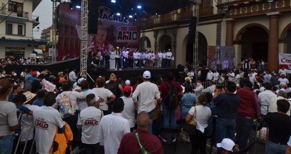 Así lució la mega concentración para Que Siga AMLO  en la la Plaza Lerdo.