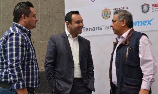 Al final del evento tuvieron la oportunidad de saludar al titular de SEFIPLAN José Luis Lima Franco, y tomarse la foto con los otros patrocinadores de dicha Copa.