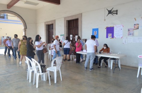 En Tlapacoyan, Ver., la jornada de la consulta de Revocación de Mandato  transcurrió en calma y a la espera de confirmar si se alcanza el nivel mínimo de participación para que el resultado se considere válido. 