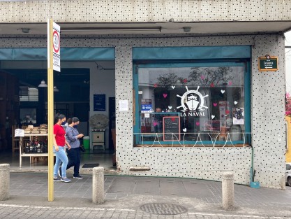 La cafetería La Naval, ubicada en el centro de Xalapa, cerrará sus puertas de manera definitiva a finales de este mes, después de 63 años de servicio y tradición.