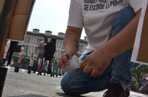 Familiares y amigos de periodistas  asesinados en Veracruz se manifestaron en plaza Lerdo para exigir justicia, ya que algunos casos como el de Regina Martínez, llevan diez años sin ser esclarecidos.