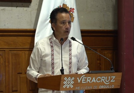 También se informó la detención de Antoniode Jesús N, alias El Mara, por el presunto delito de homicidio doloso calificado en agravio de Yessenia Mollinedo  y Sheila Johana García Olivera, en Cosoleacaque, Ver., el pasado 9 de mayo. 