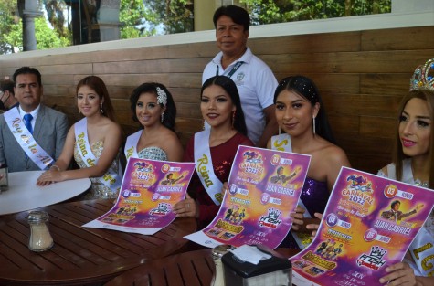 El director de Turismo de Jalcomulco, Jorge Alberto Milán Tejeda, invitó al Carnaval el 3 y 4 de junio. Estuvo acompañado de la Corte Real de estas fiestas.
