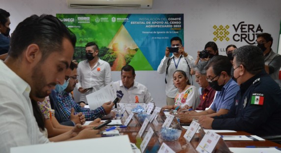 En las oficinas de la SEDARPA y junto a personal del INEGI, se instaló el Comité Estatal de Apoyo al Censo Agropecuario, que indagará las condiciones en las que trabajan campesinos del Estado. 
