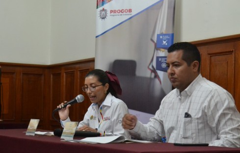 Este lunes, la Oficina de Programa de Gobierno (PROGOB) presentó a medios de comunicación la iniciativa <em>Limpia tu Playa</em>, un esfuerzo conjunto con autoridades municipales, prestadores de servicios turísticos y organizaciones civiles para crear conciencia ambiental y generar una cultura de participación social en torno al desarrollo sostenible.

