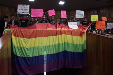 Veracruz se convierte en el Estado número 27 en permitir de manera legal el matrimonio igualitario. Faltarían cinco entidades: Durango, Guerrero, México, Tabasco y Tamaulipas.