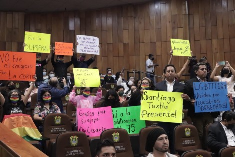 Veracruz se convierte en el Estado número 27 en permitir de manera legal el matrimonio igualitario. Faltarían cinco entidades: Durango, Guerrero, México, Tabasco y Tamaulipas.