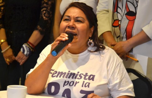 Muchos personajes participaron como oradores en la conferencia convocada por los padres de Viridiana.  