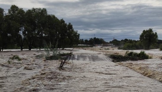 Debido a las fuertes precipitaciones por el paso de la Onda Tropical número 6 que se ha combinado con la vaguada situada sobre el oeste del Golfo de México la Secretaría de Protección Civil de Veracruz ha emitido la alerta gris para las zonas de riesgo. Las lluvias han ocasionado la crecida del Río Actopan, por lo que se emite un aviso especial para las comunidades donde pasa el afluente.