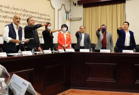 Este día se tomó protesta a integrantes del Consejo de Ciencia y Tecnología de Xalapa.