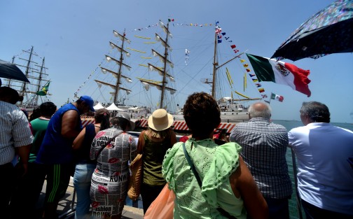 Este jueves, en el Puerto de Veracruz, inició el Festival de Velas Veracruz 2022, con la participación de barcos de Uruguay, Argentina, Brasil y el embajador mexicano de los mares, el buque-escuela Cuauhtémoc.  