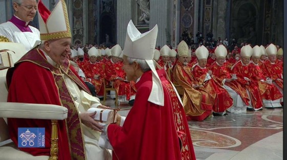 La mañana de este 29 de junio de 2022 el Papa Francisco presidió la Eucaristía de la Solemnidad de San Pedro y San Pablo en Roma,  donde entregó el Palio a los Arzobispos metropolitanos nombrados durante el año, entre ellos Mons. Jorge Carlos Patrón Wong, arzobispo de Xalapa.
