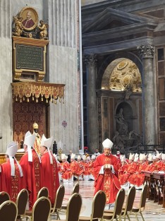 La mañana de este 29 de junio de 2022 el Papa Francisco presidió la Eucaristía de la Solemnidad de San Pedro y San Pablo en Roma,  donde entregó el Palio a los Arzobispos metropolitanos nombrados durante el año, entre ellos Mons. Jorge Carlos Patrón Wong, arzobispo de Xalapa.
