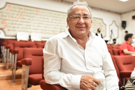 El director de Protección Civil Municipal Xalapa, Luis Sardiña Salgado, dio a conocer que de acuerdo con el reporte preliminar sólo se han tenido inundaciones en algunas calles, como la Luis Donaldo Colosio, en las inmediaciones de las colonias Nacional y Vicente Guerrero, así como un deslizamiento de tierra en la unidad habitacional Xalapa 2000, cerca del edificio Alhelí.