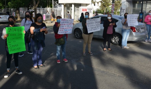 Los inconformes consideran que con el horario ampliado, los niños reciben mejor preparación, pues pueden tomar talleres diversos que apoyan su educación.  El horario ampliado es de 8:00 am a 16:00 hrs. 