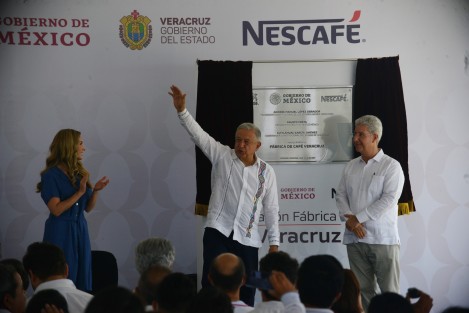 El Presidente Andrés Manuel López Obrador, estuvo en Veracruz este sábado para inaugurar la Fábrica de Café Veracruz, de la Compañía Nestlé. 