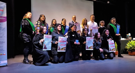 En el Centro Recreativo Xalapeño fue presentado el 9° Festival Internacional de Tunas Femeniles, el cual se realizará en Xalapa los días 4, 5 y 6 de Agosto, con invitados de Chile, Colombia, España, y distintos puntos de la República Mexicana. 