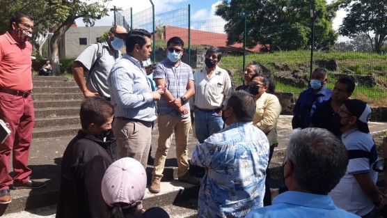 Habitantes del municipio de Jilotepec se inconformaron en las oficinas centrales de la Comisión del Agua del Estado de Veracruz (CAEV) en la avenida Lázaro Cárdenas de la ciudad de Xalapa debido al presunto incremento en las tarifas de agua, además de la pésima calidad del líquido. 