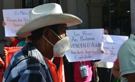 Los campesinos no están dispuestos a desalojar las tierras, pues aseguran que hay intromisión del gobierno en el proceso legal. 