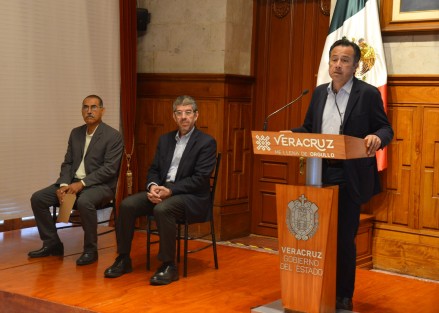 Después de realizar de manera virtual e híbrida la Expo Energía, este año el Gobierno estatal prepara el Congreso de Energía Veracruz: Refinación, Gas y Petroquímica de manera presencial, a efectuarse del 5 al 9 de septiembre en el World Trade Center, informó el gobernador Cuitláhuac García Jiménez en conferencia de prensa.

