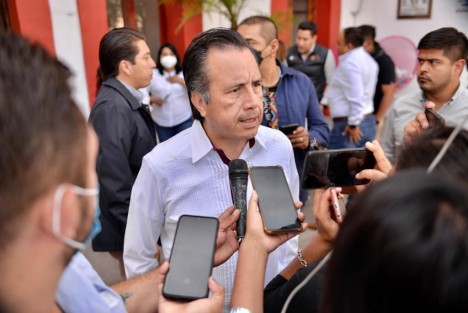 La estrategia de seguridad pública da resultados en Veracruz con cero impunidad y una reducción en el índice de crímenes como los homicidios dolosos, los cuales pasaron de siete a dos por día, aseguró el gobernador Cuitláhuac García Jiménez.

