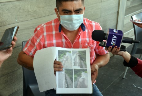  El Agente Municipal de la localidad Las Lomas, municipio de Coatepec, pidio? a las autoridades intervenir ante el mal estado del Puente Del Diablo, a fin de evitar alguna desgracia. 