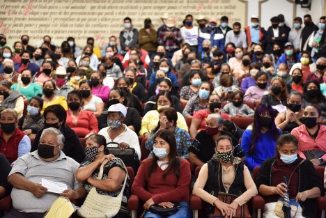 Cada obra que se realiza en Xalapa es resultado del manejo responsable del presupuesto y el trabajo de todas las áreas del gobierno local, que escuchan y recaban las solicitudes que la ciudadanía realiza, afirmó el presidente municipal Ricardo Ahued Bardahuil. 

