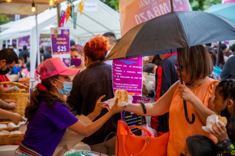 En el festival participan 50 expositores que ofrecerán lo mejor de este alimento, en el que se combinan elementos tradicionales e innovadores. Los asistentes podrán encontrar pambazos de insectos, en nogada, cochinita pibil ahogados, de costilla en chileajo seco; pambazos dulces, de natas, sin faltar el clásico de longaniza con frijol. 